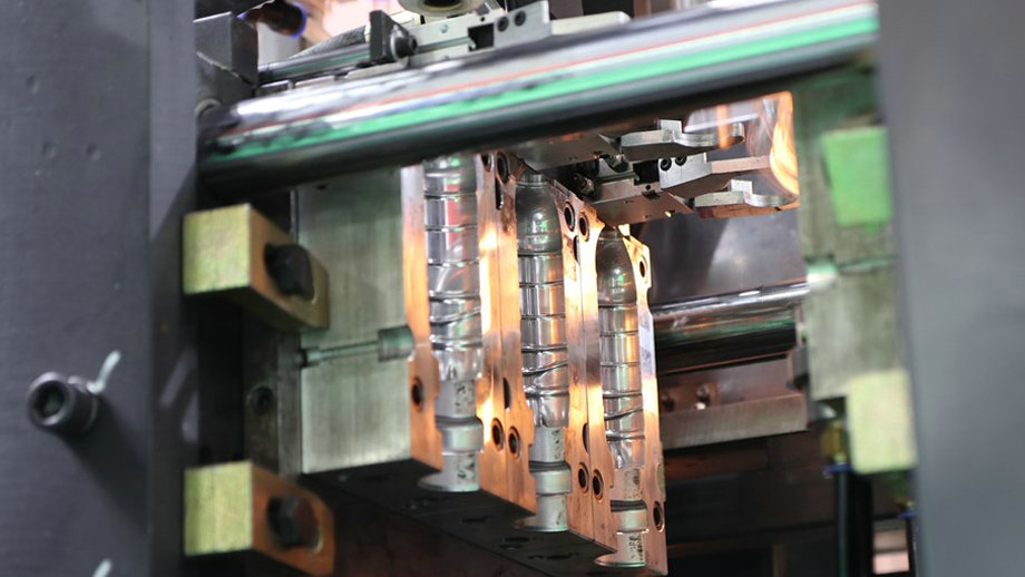 Choosing the Right Plastic Resin for Injection Molding